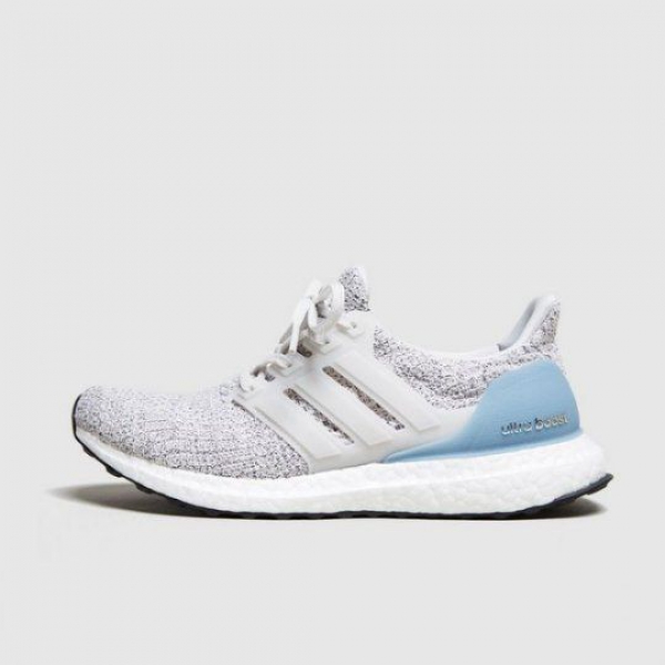 Giày thể thao thời trang hiện đại 2021